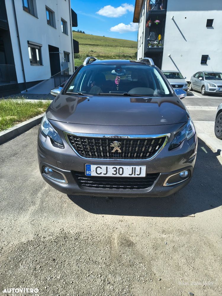 PEUGEOT 2008