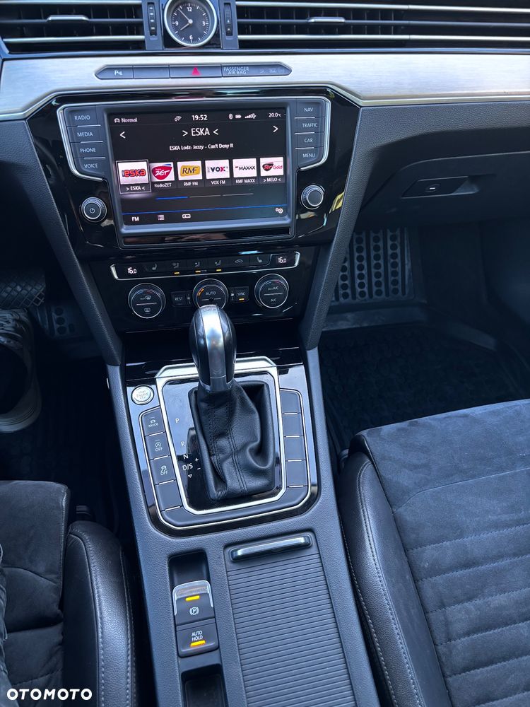 Volkswagen Passat 2.0 TDI BMT Highline DSG - 31