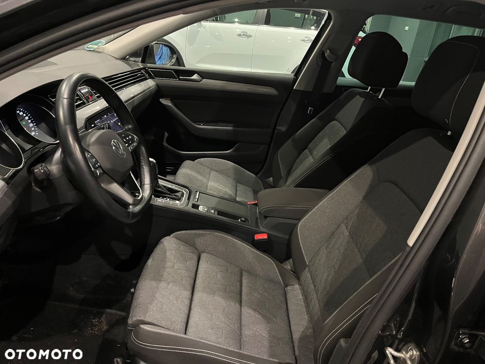 Volkswagen Passat Variant 1.5 TSI EVO Business DSG - 15