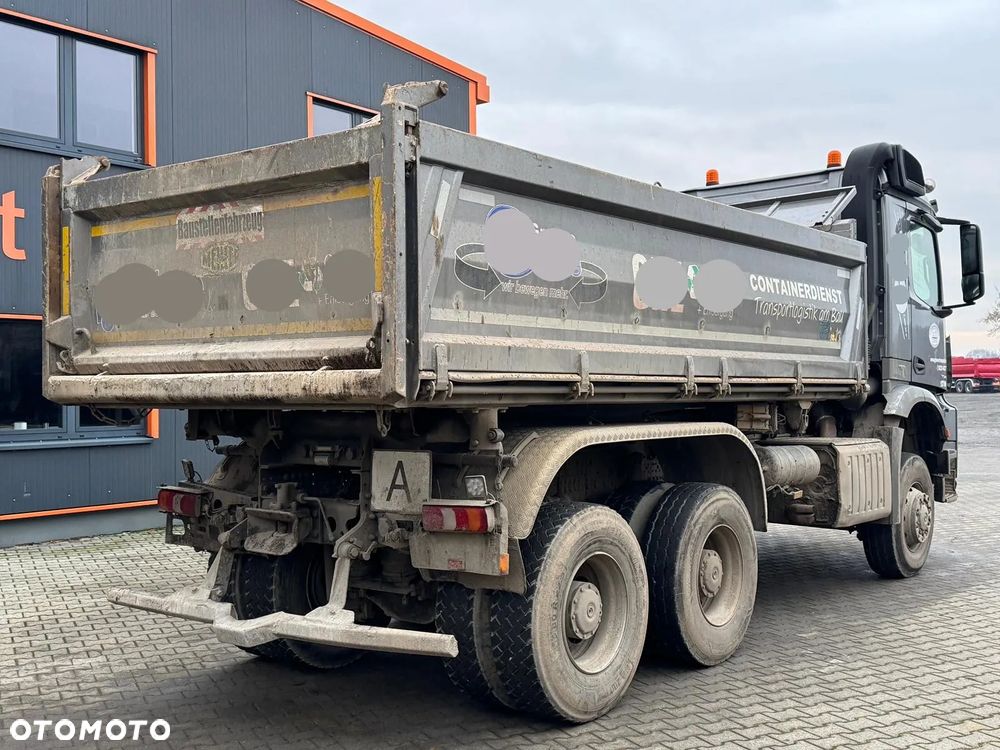 Mercedes-Benz AROCS 3345 6x6 WYWROTKA TRÓJSTRONNA Z BORDMATIKIEM - 4