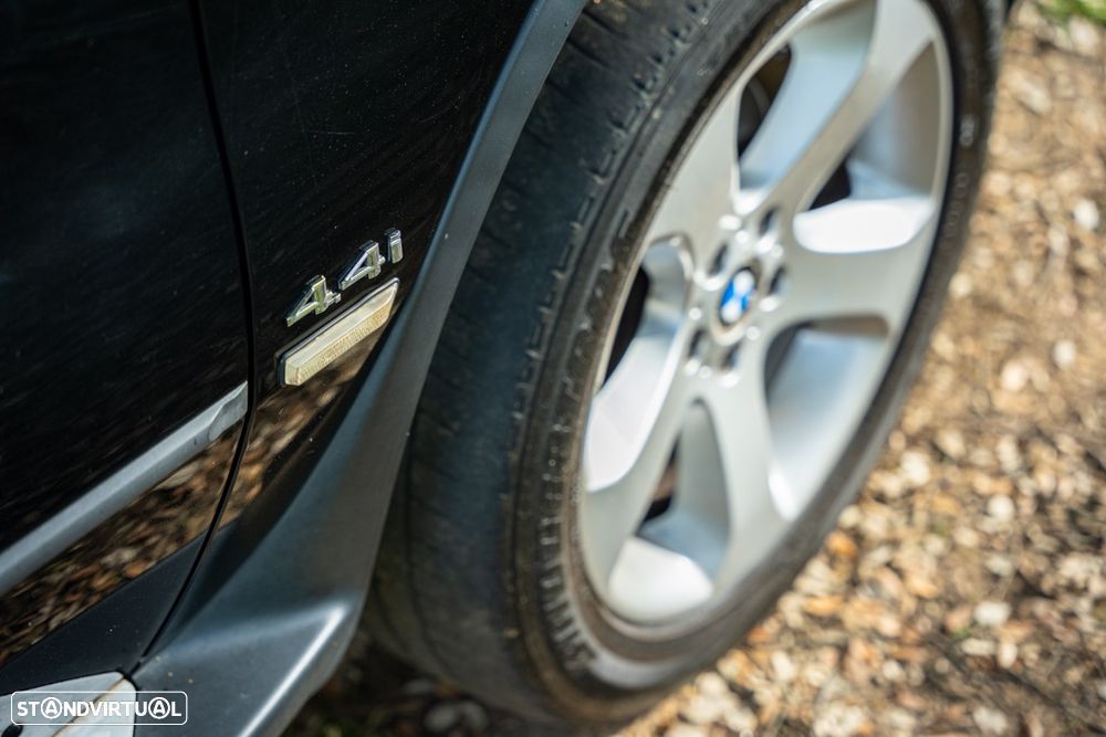 BMW X5 4.4 i Edition Exclusive - 13