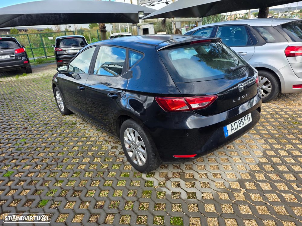 SEAT Leon 1.6 TDI S&S Style - 11