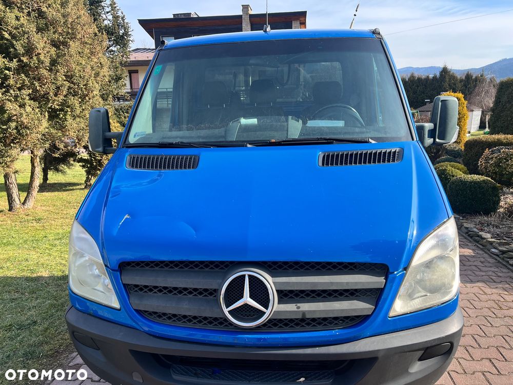 Mercedes-Benz Sprinter 319 - 7