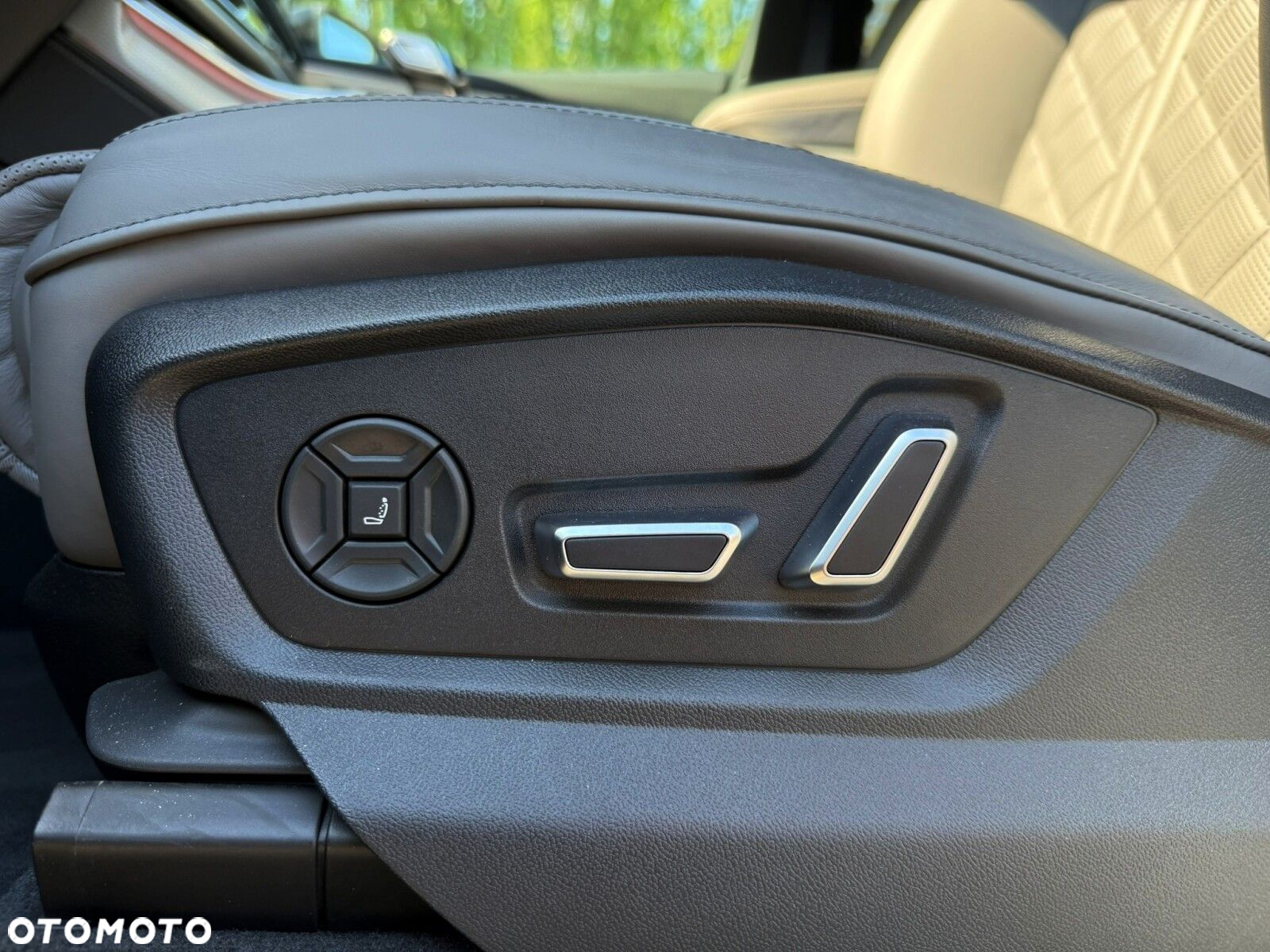 Audi SQ8 - 21