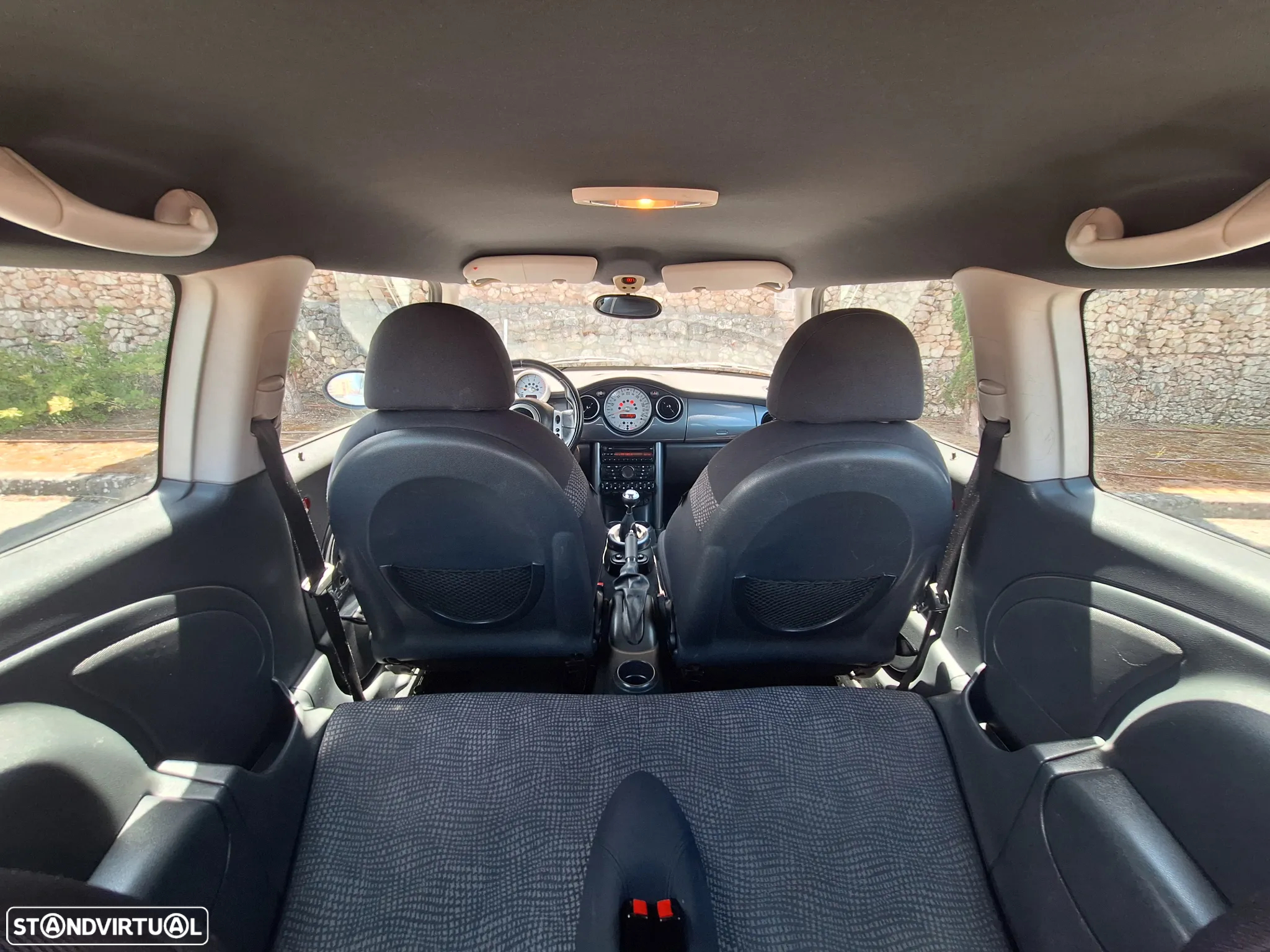 MINI 3 Portas One 1.4 D - 20
