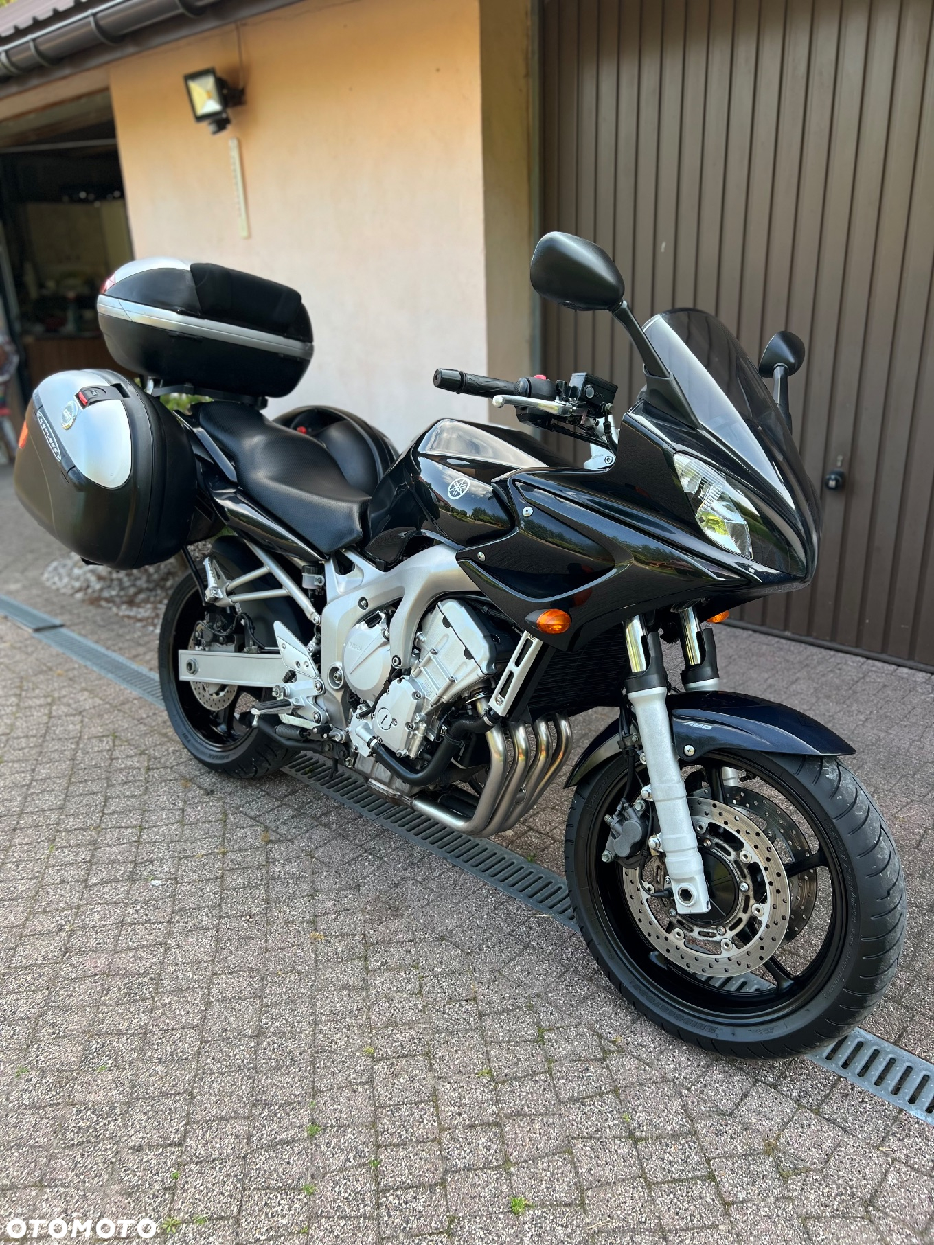 Yamaha FZ6 - 13