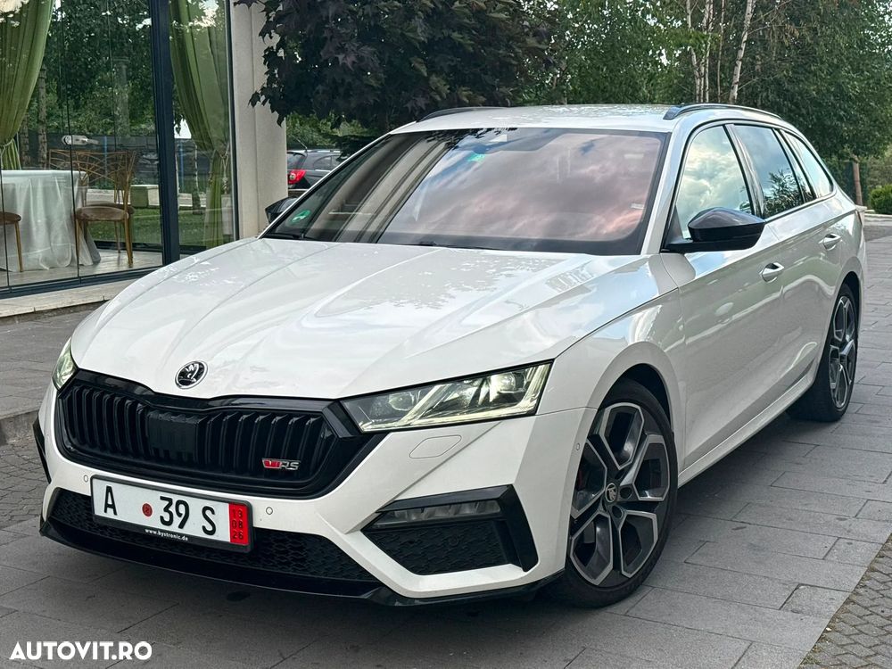 Skoda Octavia 2.0 TDI DSG RS Plus - 9