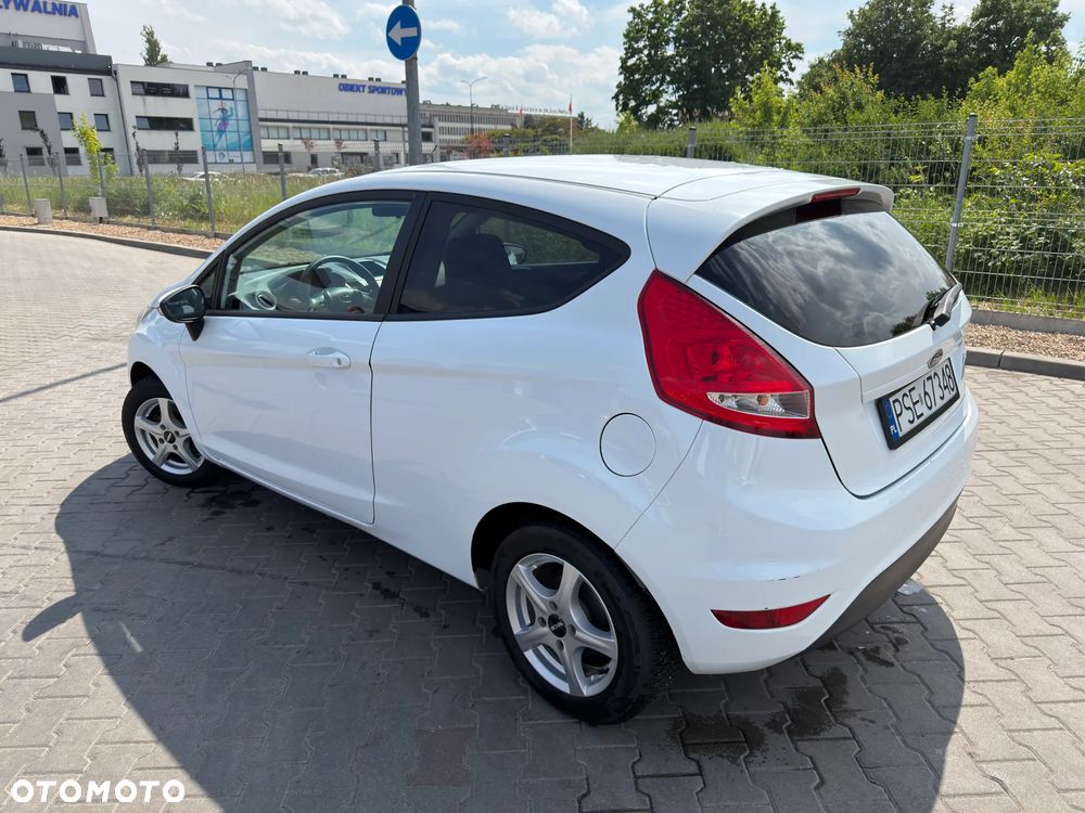 Ford Fiesta 1.25 Trend Edition - 18