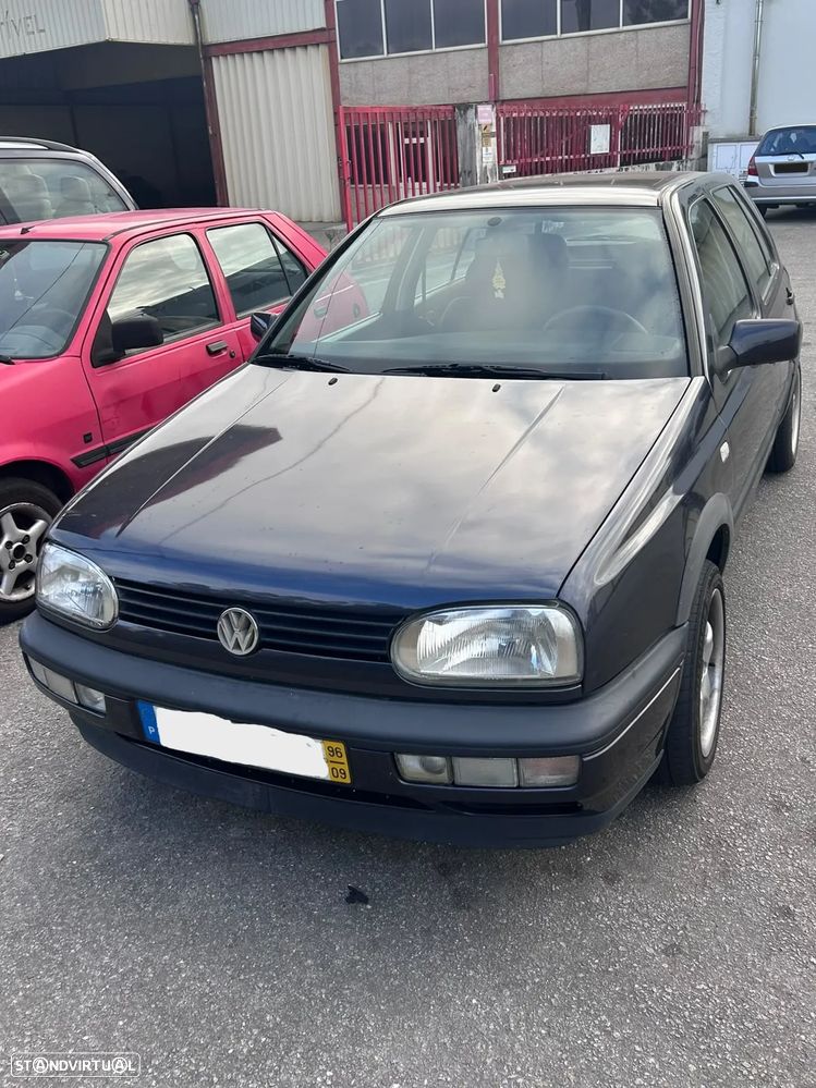 VW Golf - 1