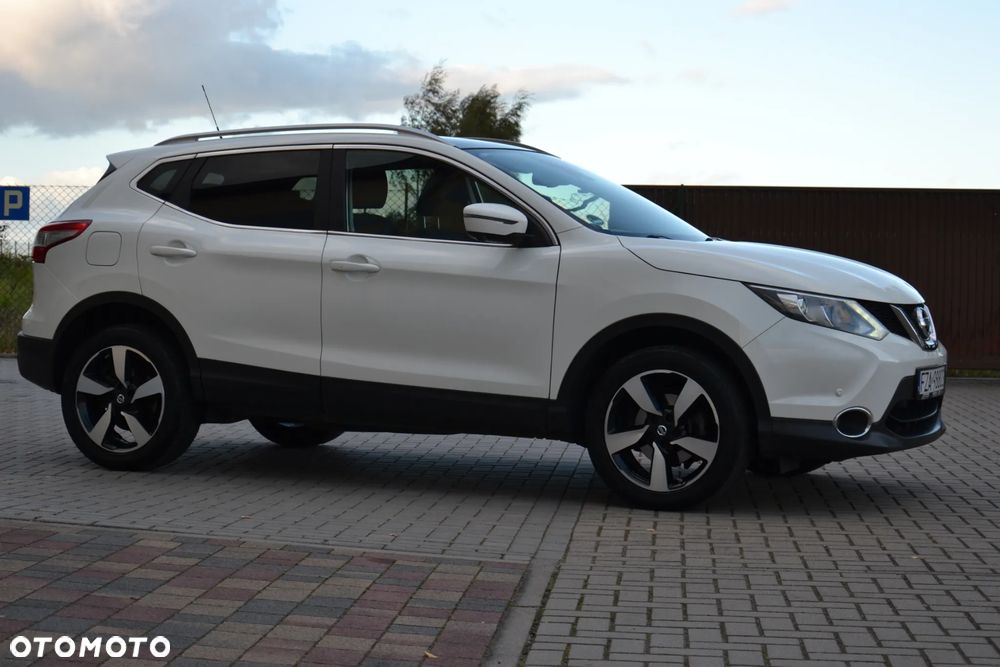 Nissan Qashqai 1.6 DIG-T 360 - 8