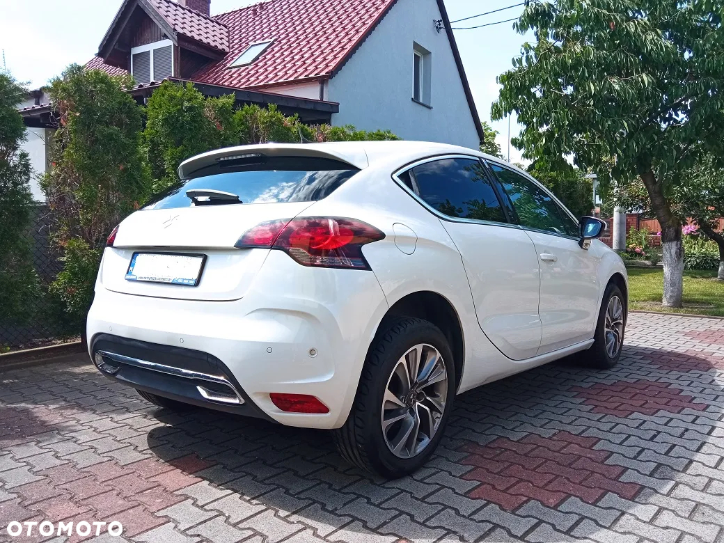 Citroën DS4 1.6 HDi SoChic - 3