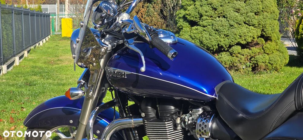 Triumph America - 35