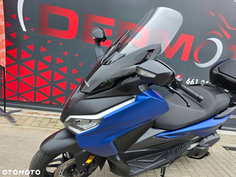 Honda NSS - 19