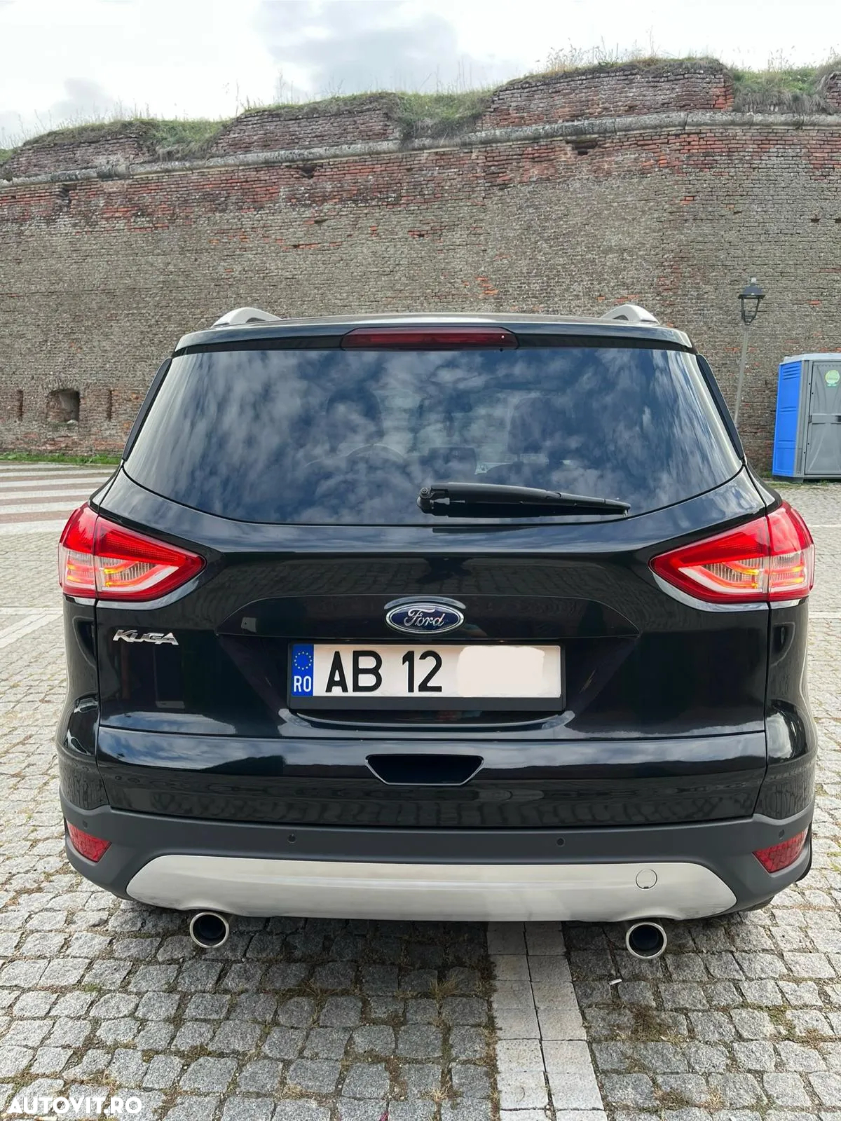 Ford Kuga 2.0 TDCi 4WD Titanium - 4