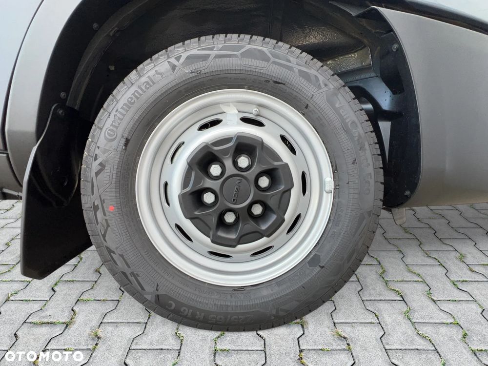 Iveco Daliy L3H2 35S16B V 2.3 Diesel 160KM "dostępny od ręki" - 21