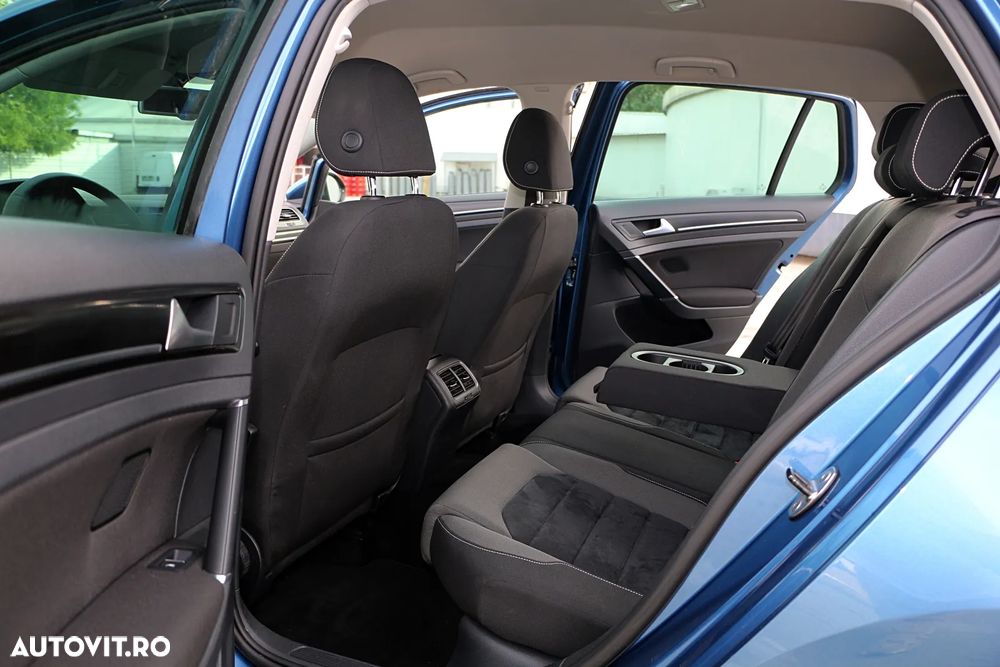 Volkswagen Golf 2.0 TDI (BlueMotion Technology) DSG Highline - 24