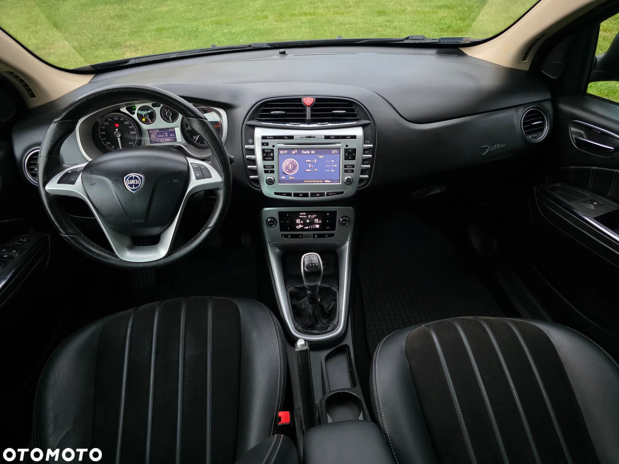 Lancia Delta 1.9 MJ TB Executive - 6