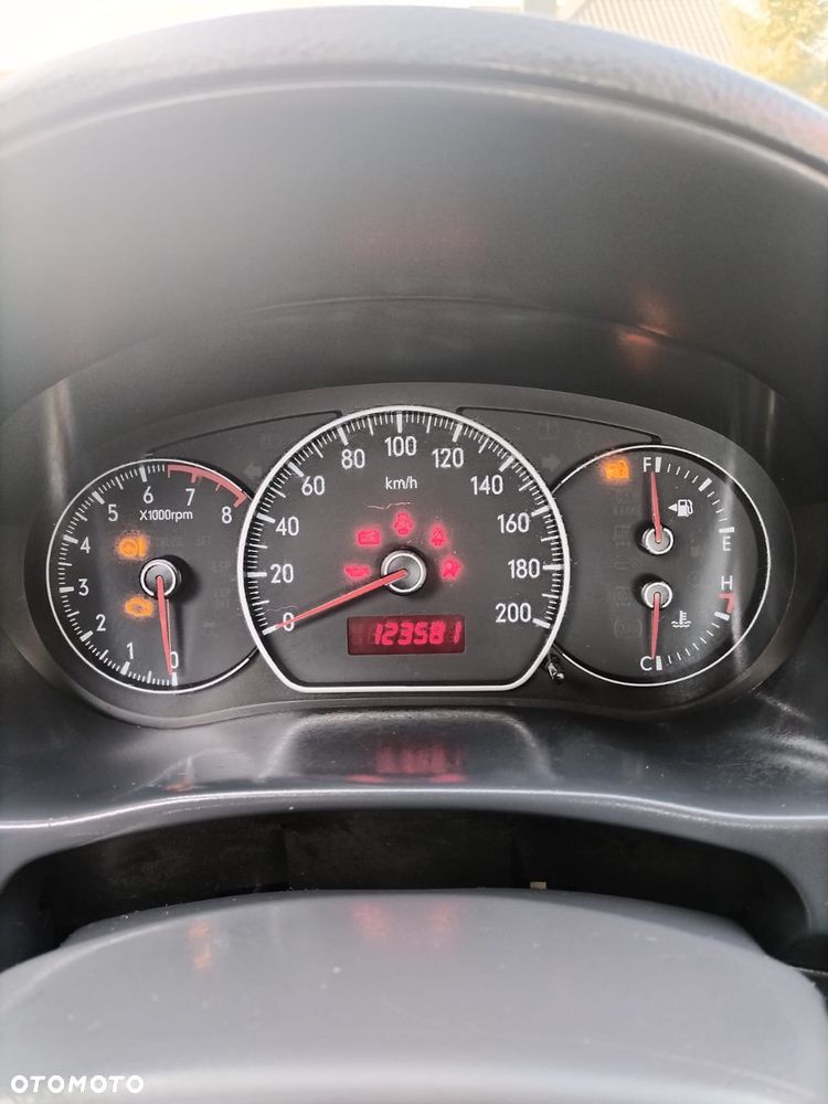 Suzuki SX4 1.6 GS / Premium - 10