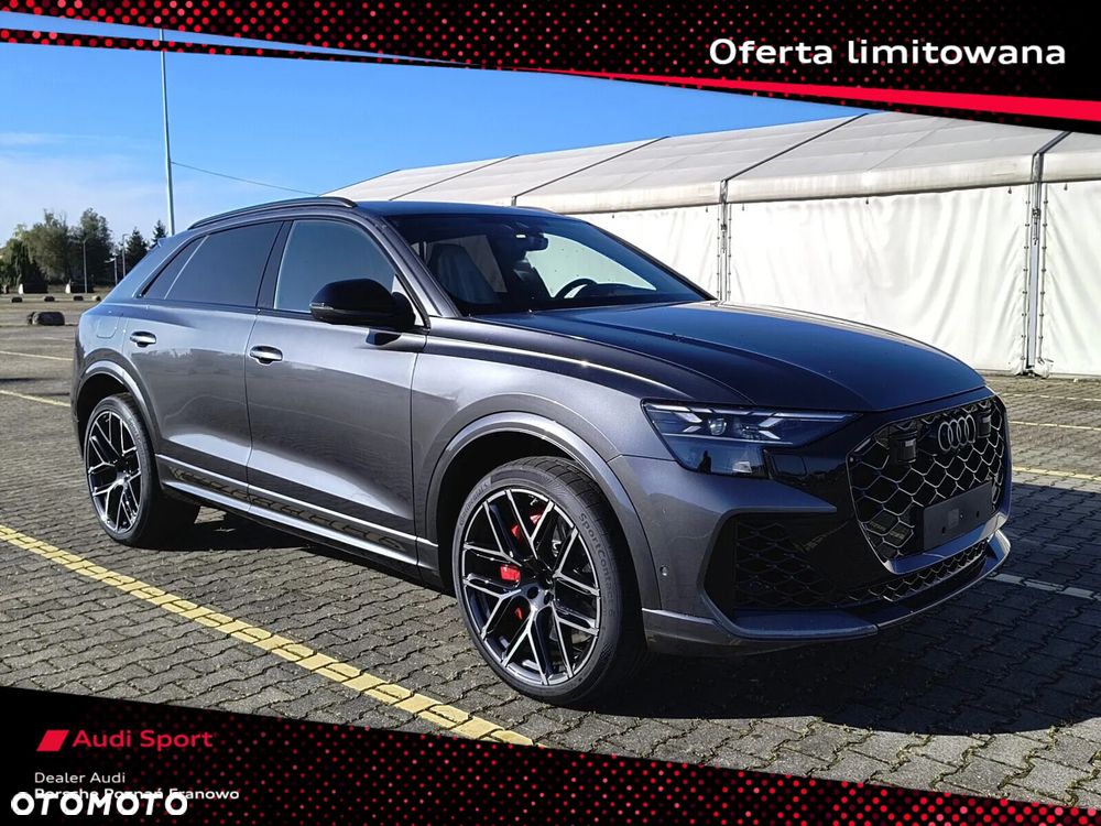 Audi RS Q8 - 1