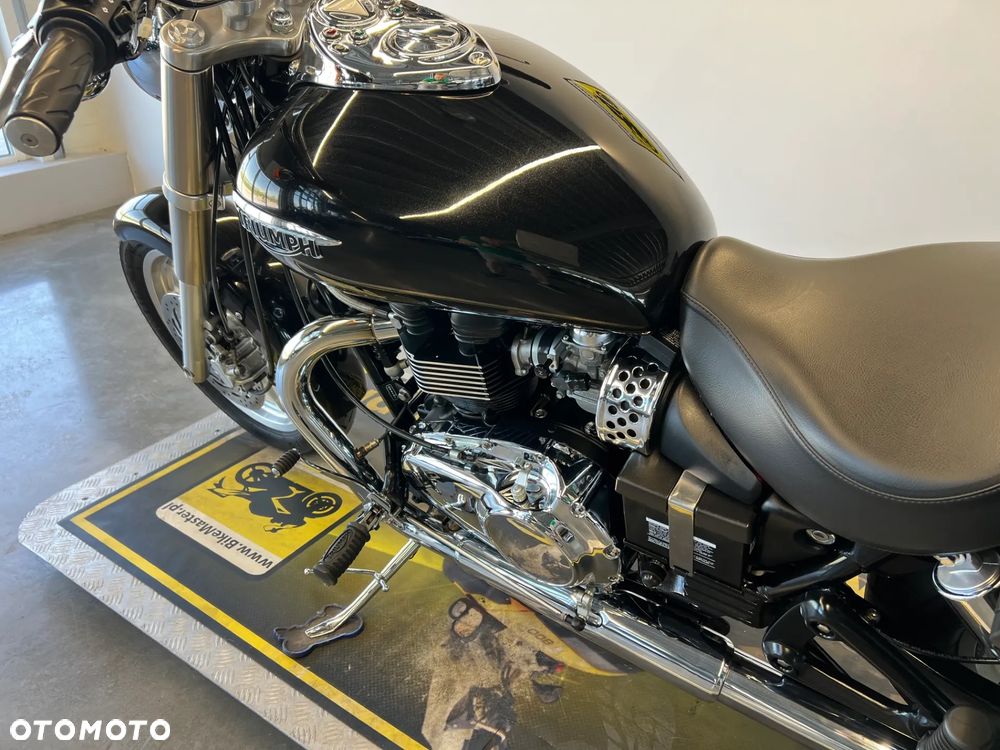 Triumph America - 14