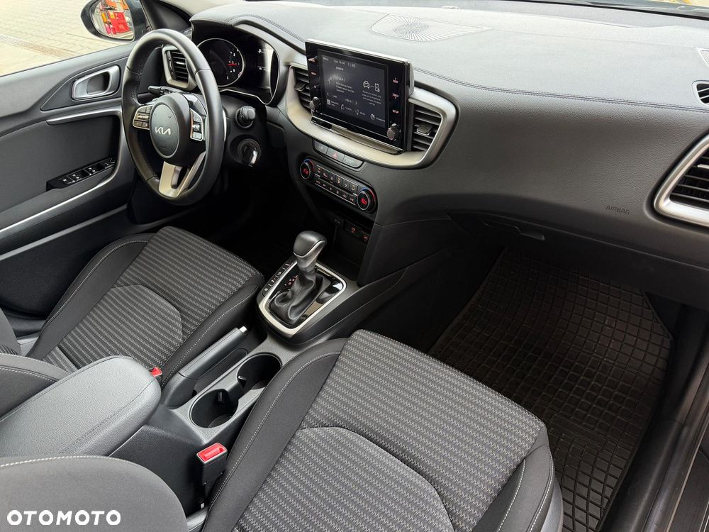 Kia XCeed 1.5 T-GDI M DCT - 12