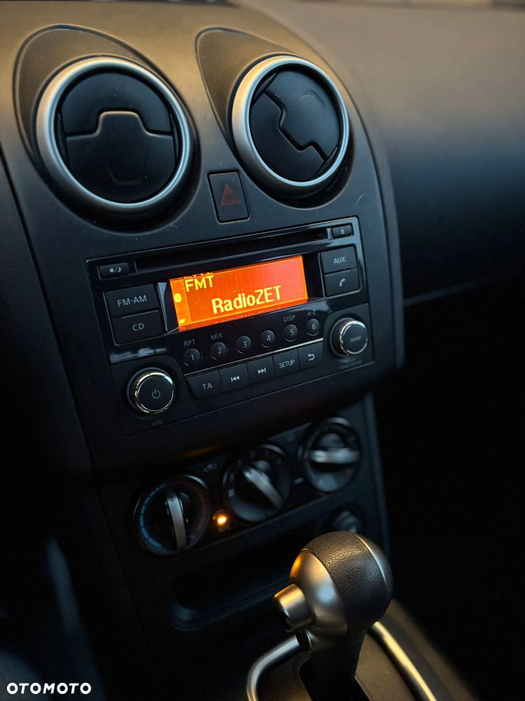 Nissan Qashqai 1.6 Visia CVT - 15