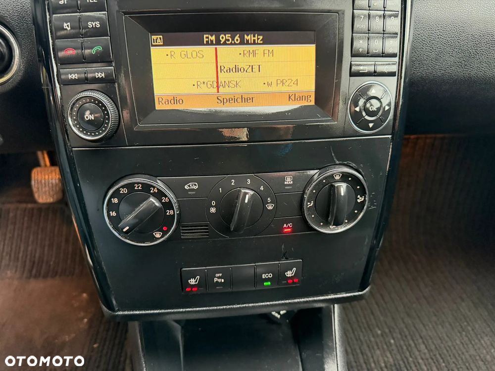 Mercedes-Benz Klasa A 150 BlueEFFICIENCY Elegance - 12