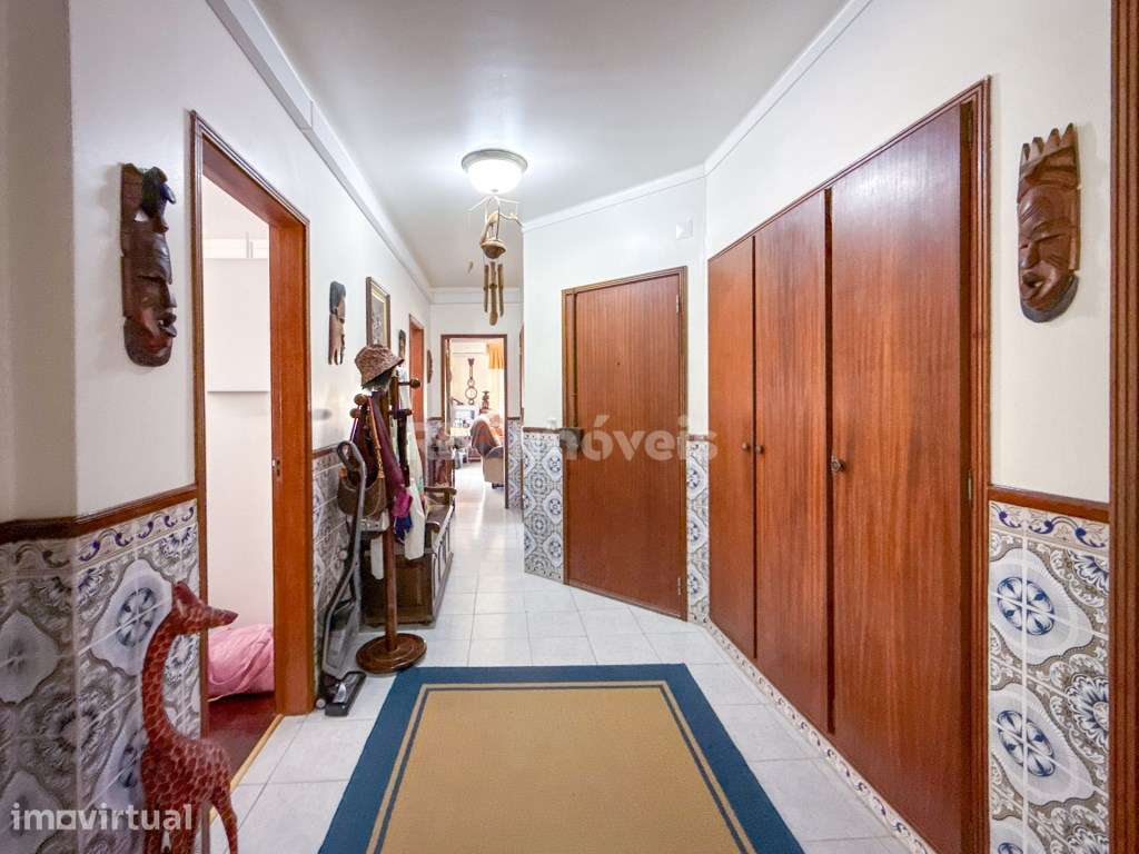 Apartamento T3 c/ Varanda e Sótão - Entroncamento - Grande imagem: 5/31