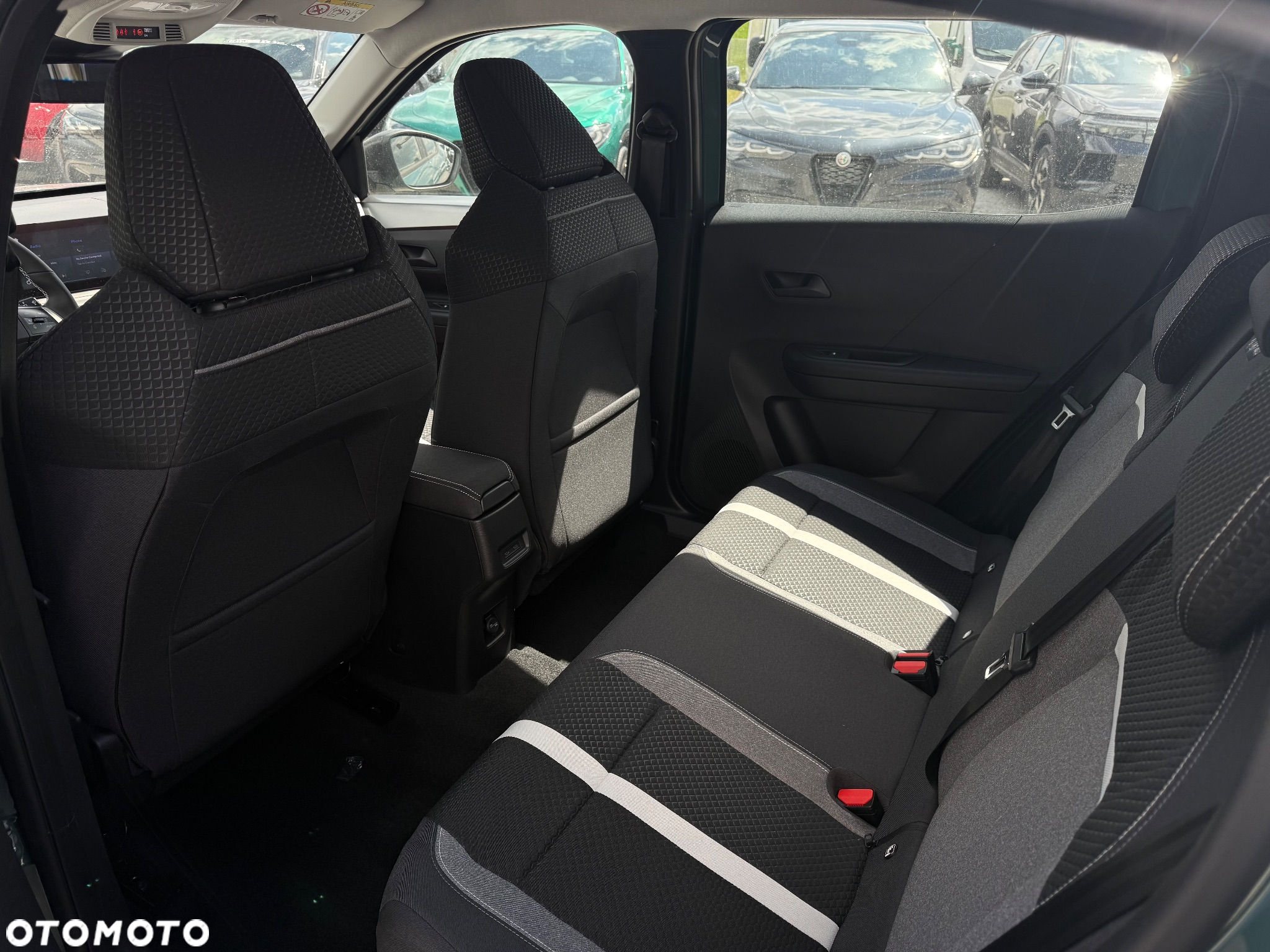 Opel Frontera 1.2 T mHEV Edition eDTC6 - 9