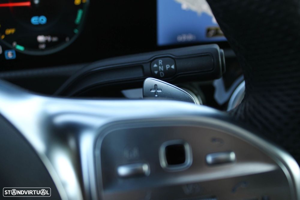 Mercedes-Benz CLA 250 e 8G-DCT AMG Line - 18