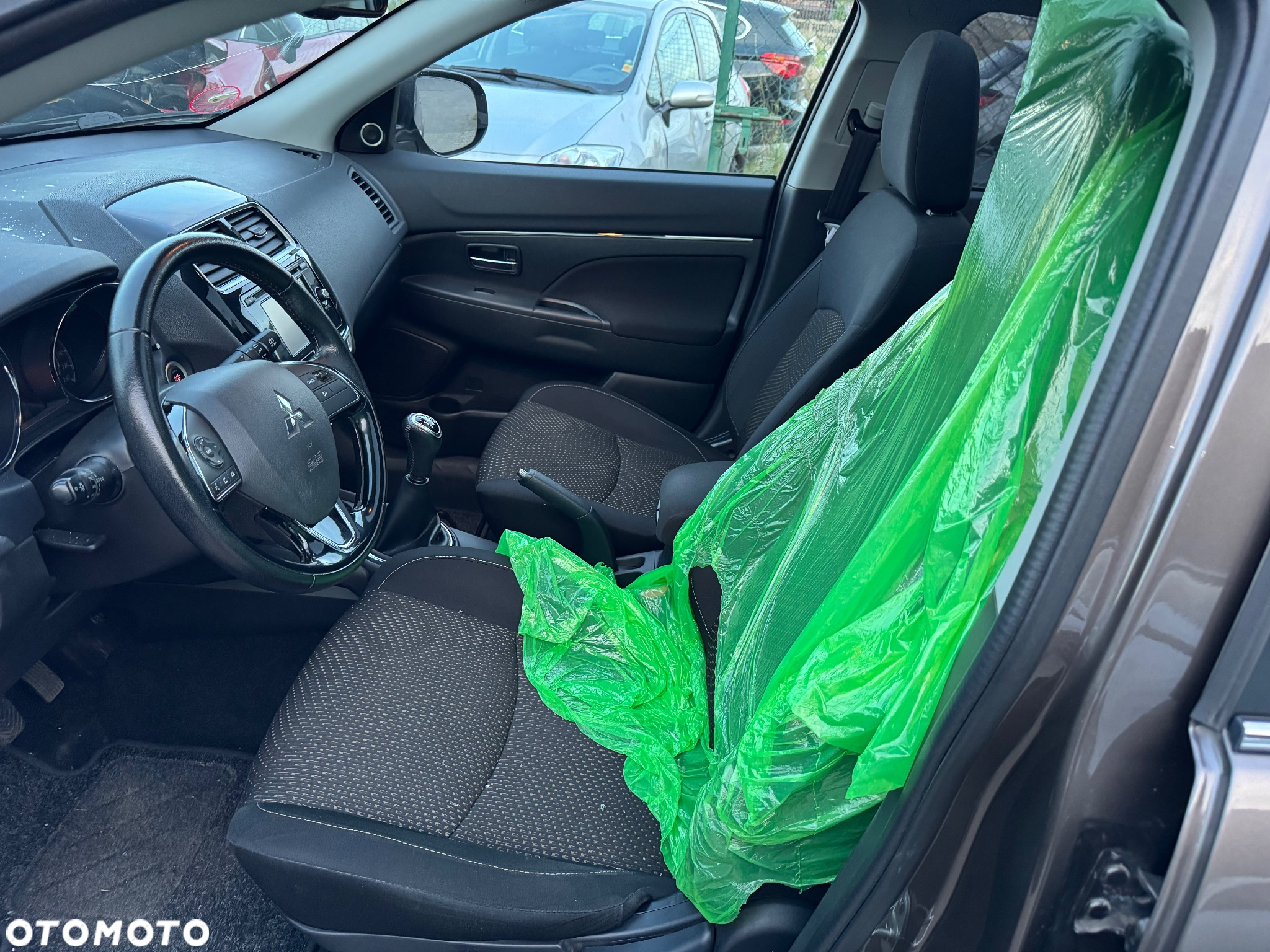 Mitsubishi ASX 1.6 2WD Diamant Edition - 17