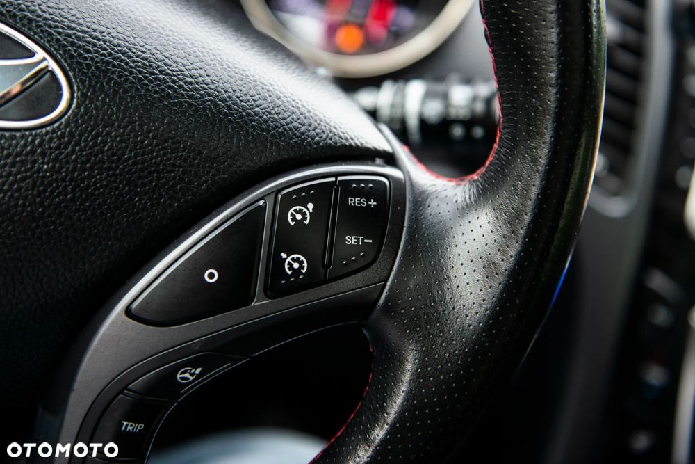 Hyundai i30 1.6 T GDI Turbo - 29