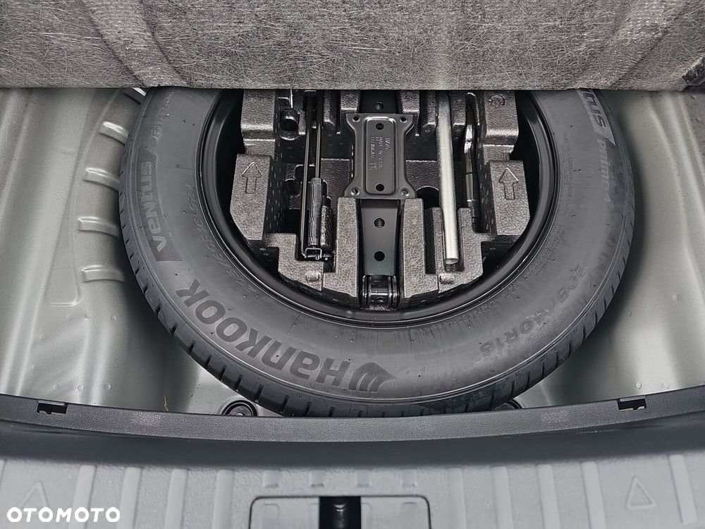 Skoda Octavia 1.5 TSI mHEV Selection DSG - 20