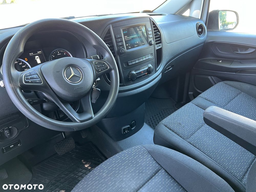 Mercedes-Benz Vito - 20