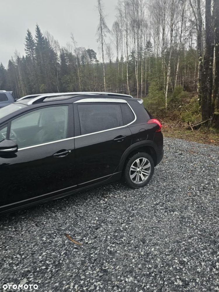 Peugeot 2008 PureTech 110 GPF Stop&Start EAT6 Allure - 6