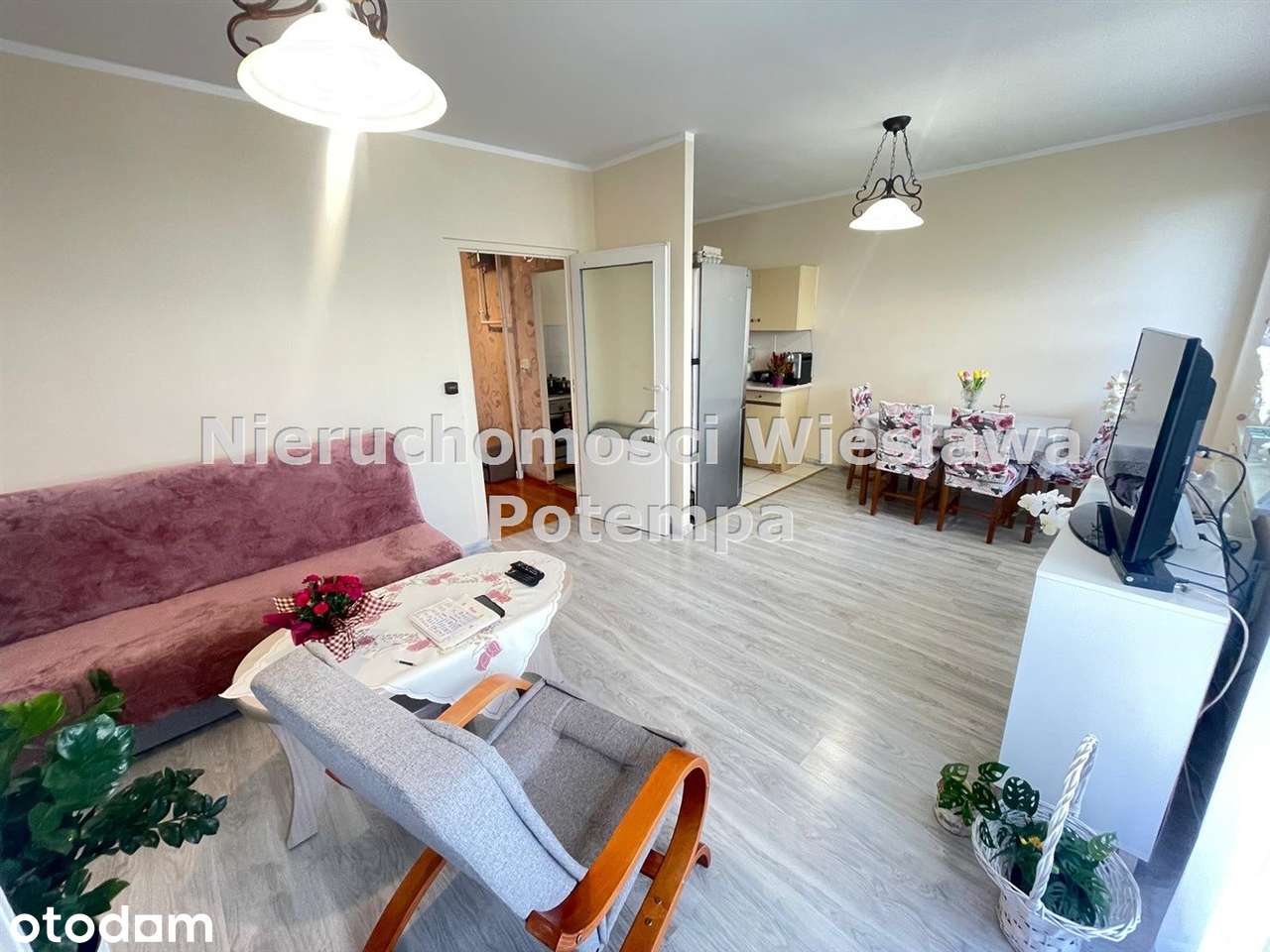 700- Lecia, 3- pokoje. Polecam