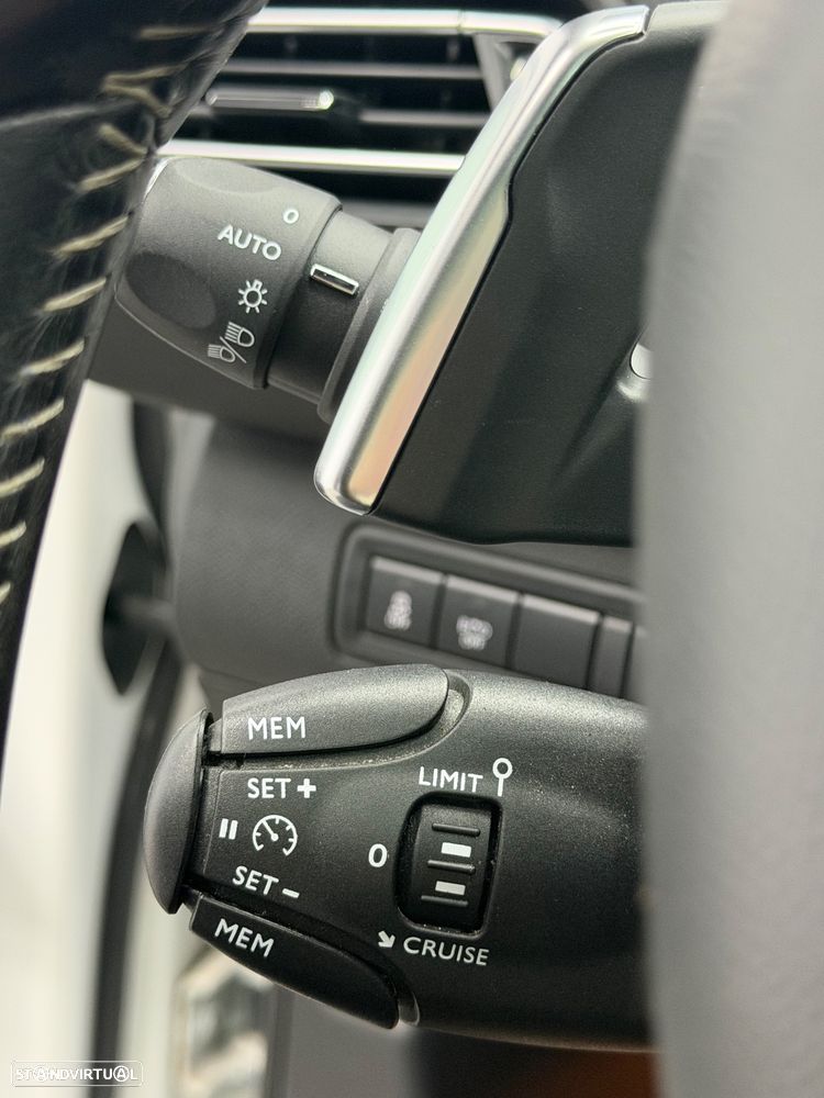 Peugeot 308 - 22
