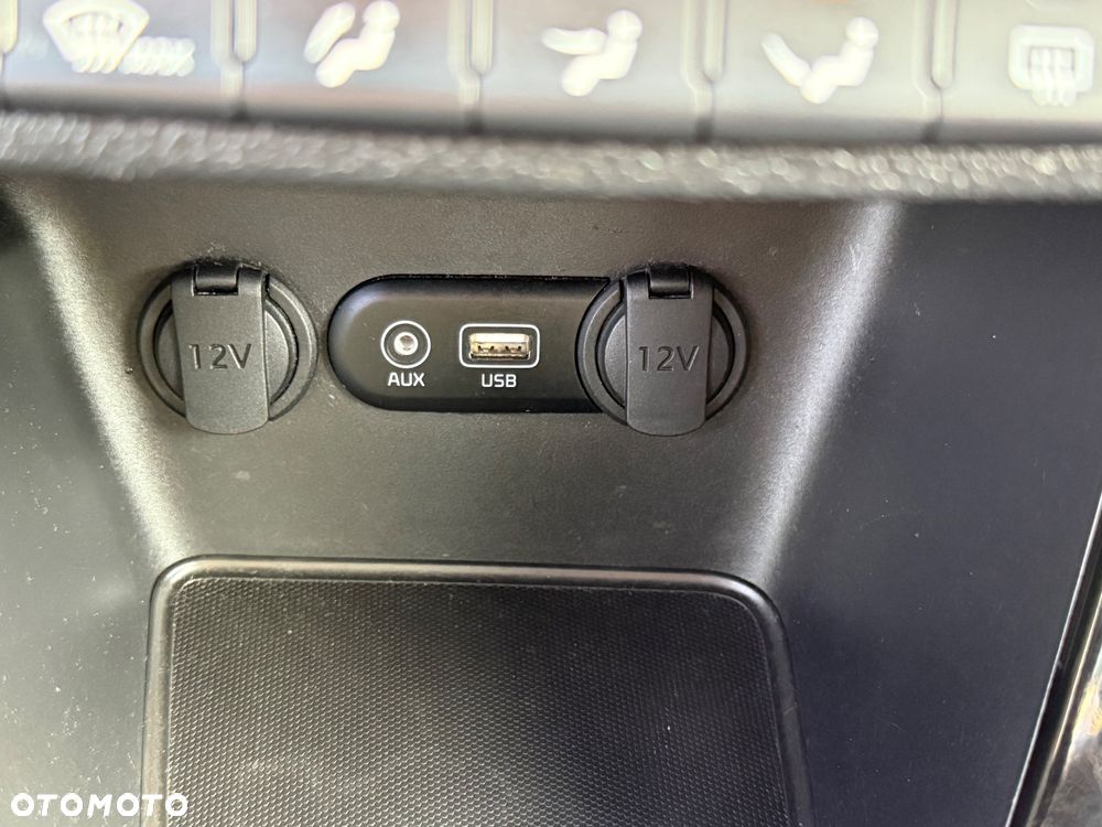 Kia Ceed 1.6 CRDi 136 DCT ISG SW GT Line - 12