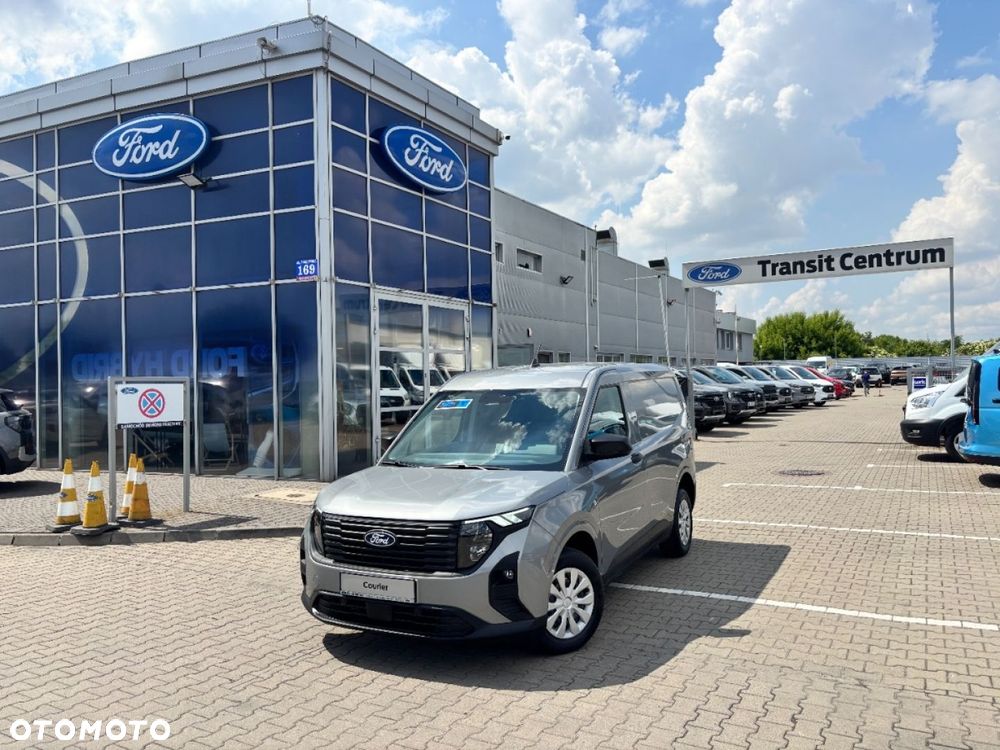 Ford Transit Courier - 2