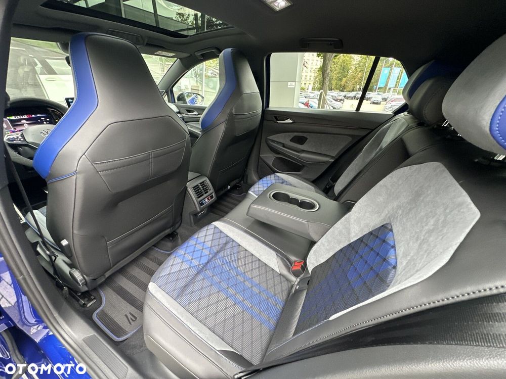 Volkswagen Golf 2.0 TSI 4Motion R Black Edition DSG - 30