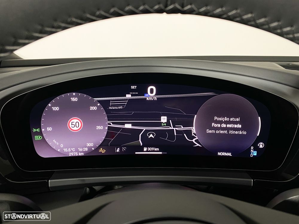 Porsche Macan Electric 4S - 15