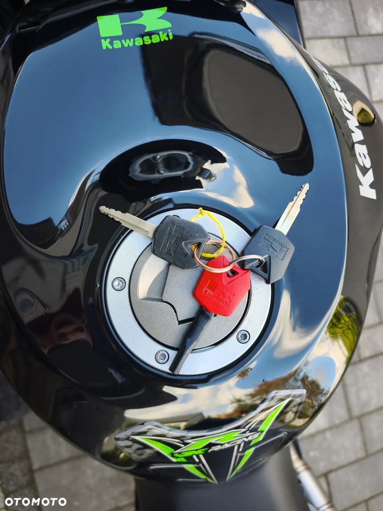 Kawasaki ZX - 21