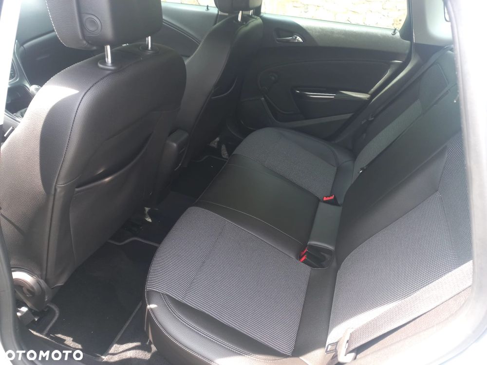 Opel Astra 1.6 Edition Sport - 8
