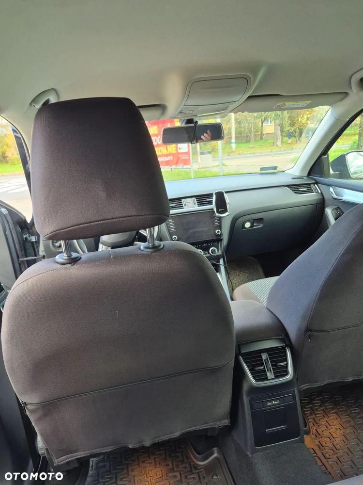 Skoda Octavia 1.5 TSI ACT Ambition - 11