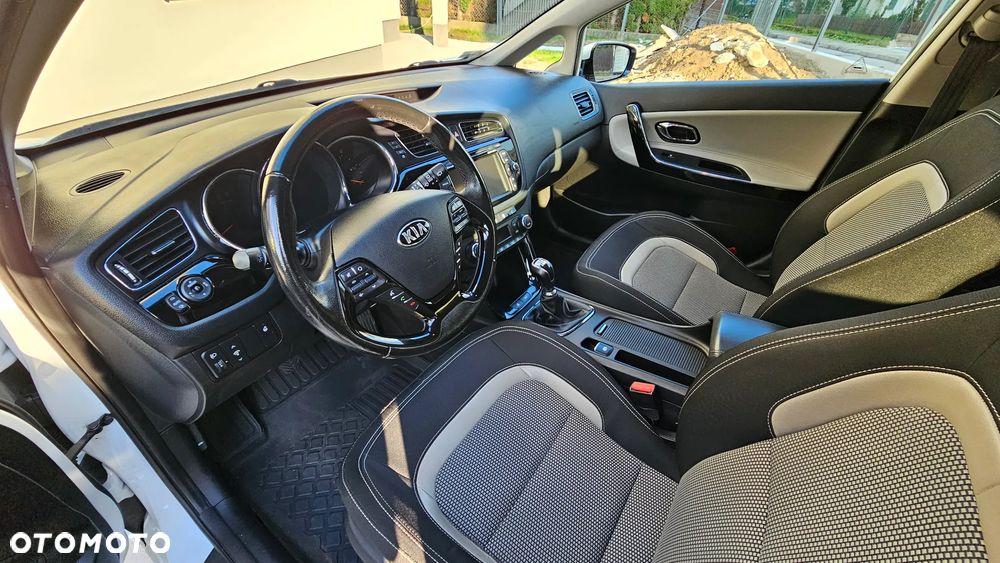 Kia Ceed Cee'd 1.6 CRDi M - 12