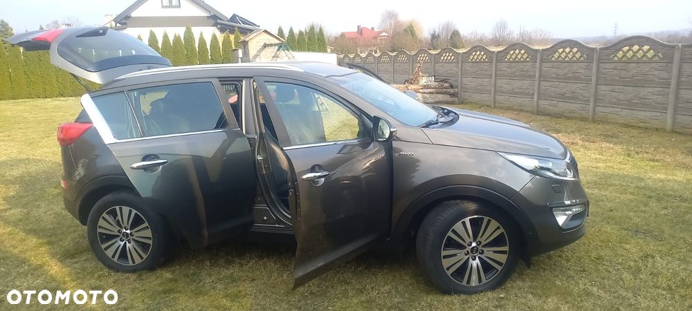 Kia Sportage 2,0 CRDI AWD Spirit - 13