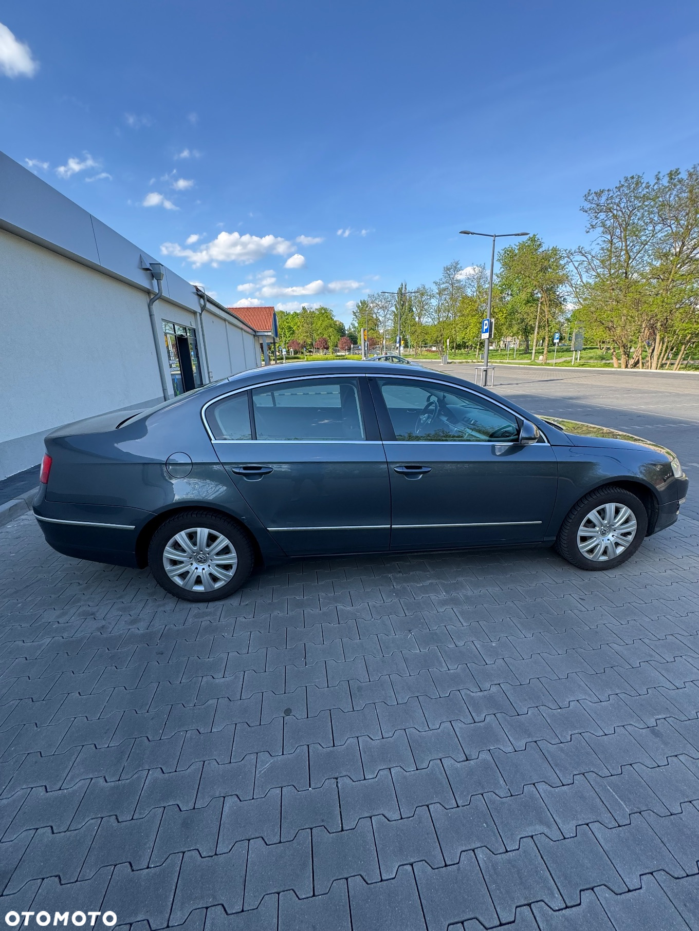 Volkswagen Passat 2.0 TDI DPF Comfortline - 5