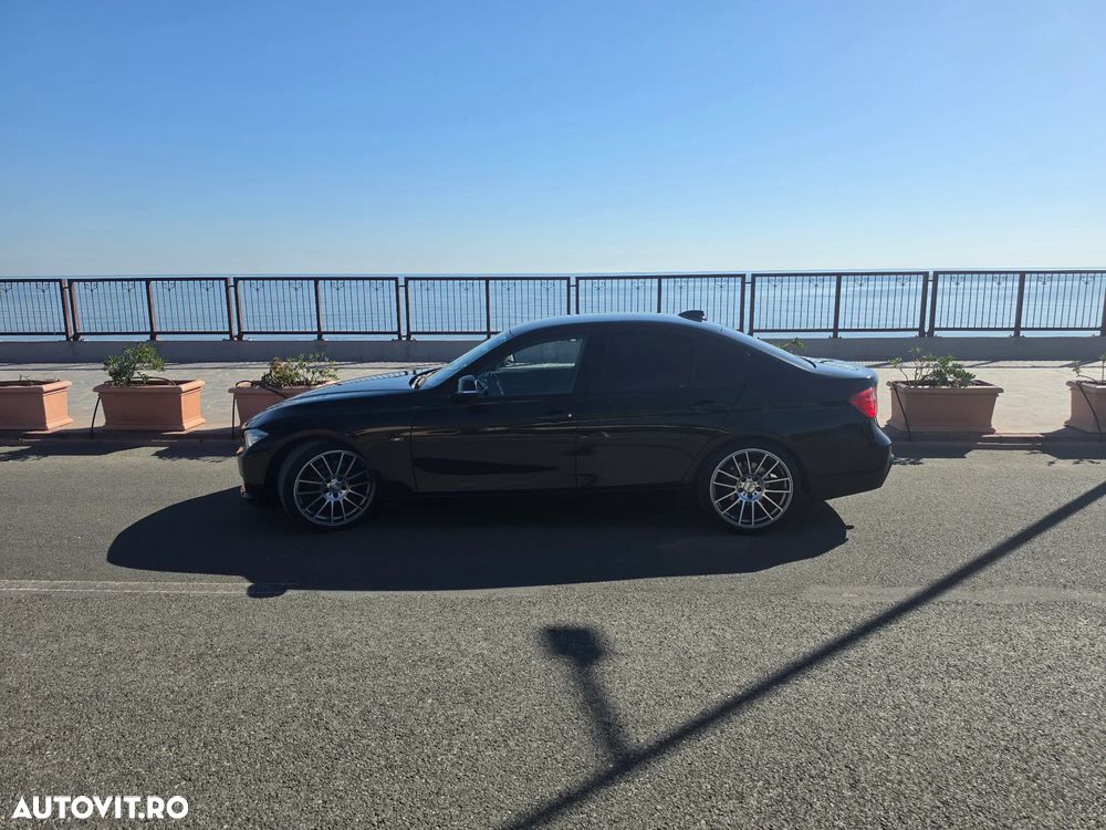 BMW Seria 3 318d Aut. Sport Line - 4