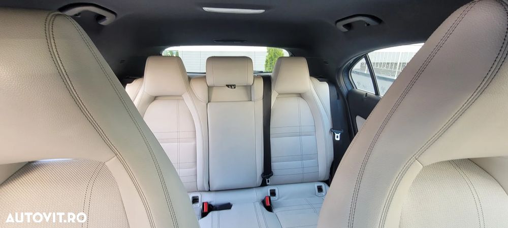 Mercedes-Benz A 200 d 7G-DCT Motorsport Edition - 13