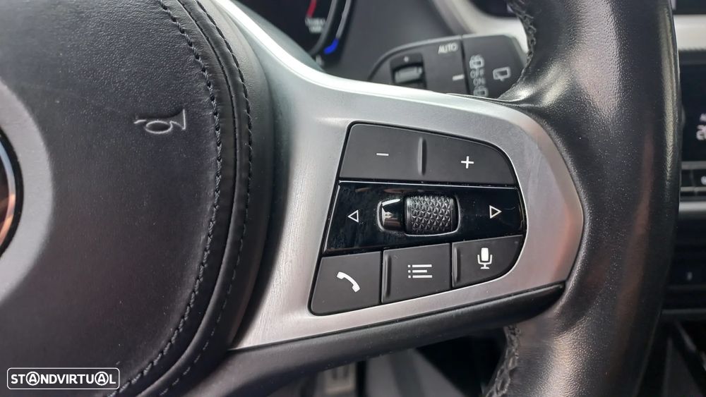 BMW 116 d Pack M Auto - 13